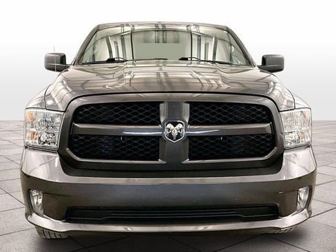 Used 2019 RAM 1500 Express AWD/4WD image 3