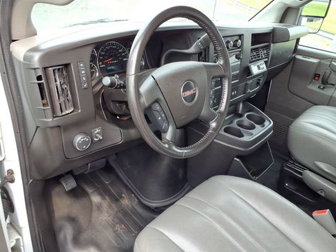 Used 2023 GMC Savana 3500 w/ Power Convenience Package RWD image 17