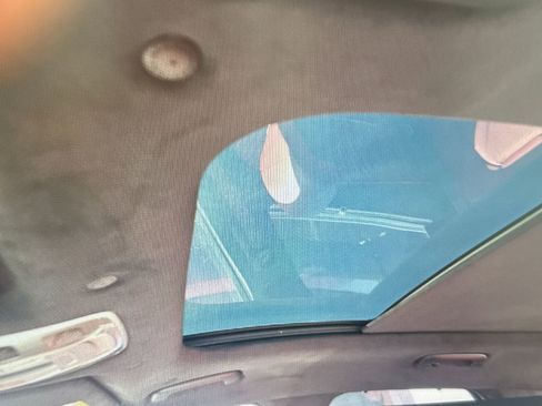 Used 2026 Genesis GV70 3.5T Sport Prestige image 9