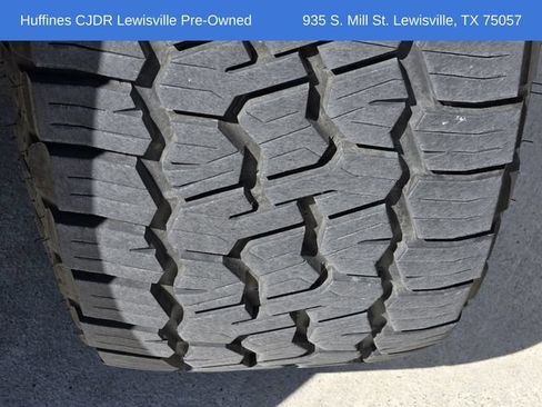Used 2021 GMC Sierra 1500 AT4 AWD/4WD image 16