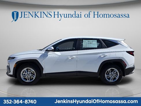 New 2026 Hyundai Tucson SE image 5