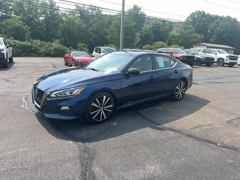 Used 2019 Nissan Altima 2.5 SR FWD image 4