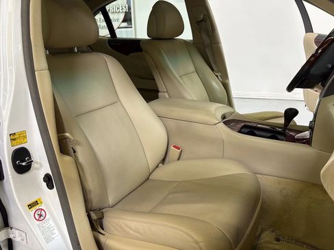 Used 2007 Lexus LS 460 L image 15