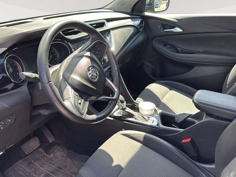 Used 2022 Buick Encore GX Preferred w/ Cold Weather Comfort Package AWD/4WD image 2