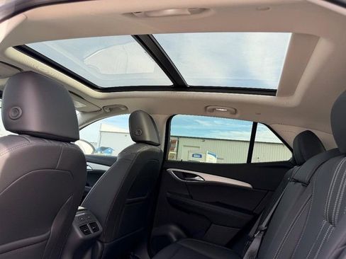 New 2026 Buick Envision Avenir image 17