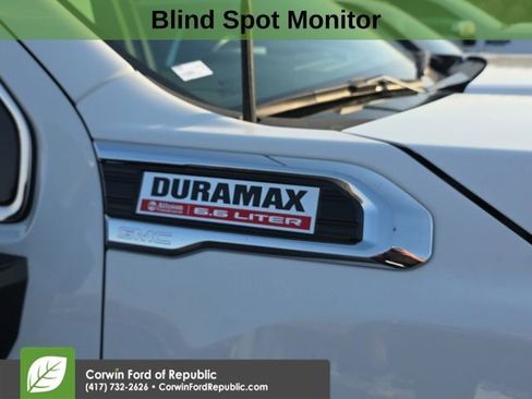 Used 2023 GMC Sierra 3500 Denali image 5