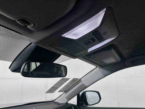 Used 2025 Toyota RAV4 LE FWD image 18