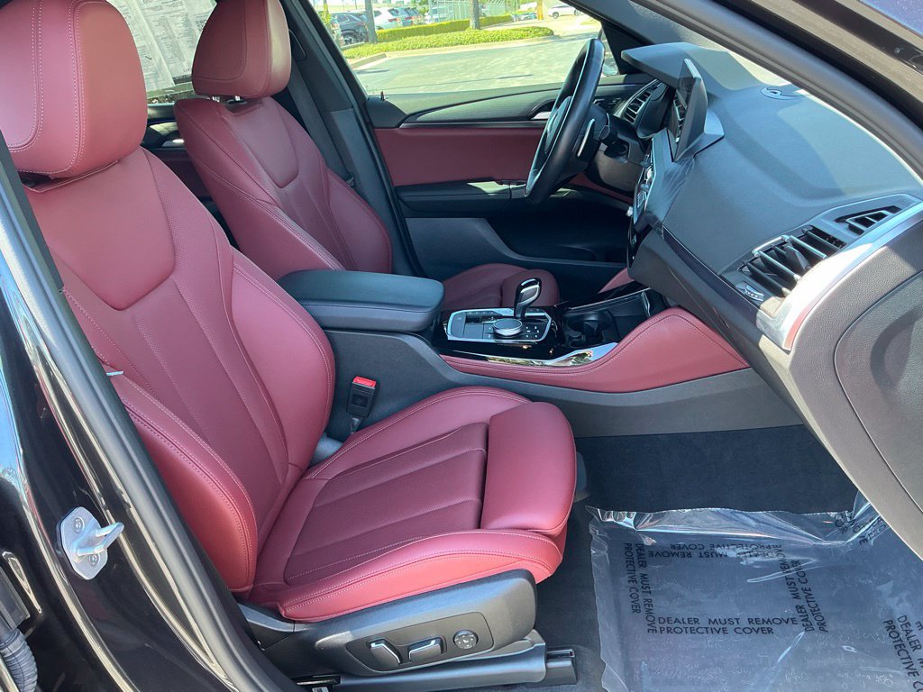 Used 2024 BMW X4 xDrive30i w/ Premium Package AWD/4WD image 23