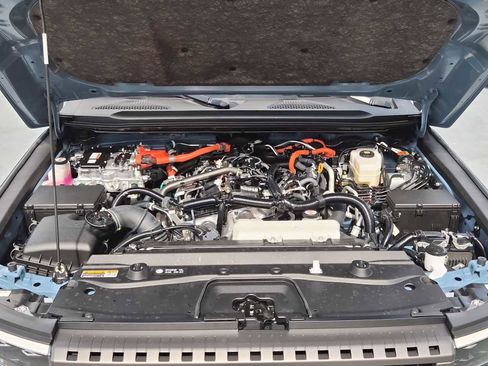 Used 2025 Toyota Land Cruiser w/ Premium Package image 13