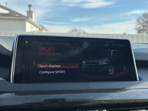 Used 2018 BMW X5 xDrive40e w/ M Sport Package image 42