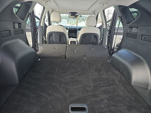 Used 2024 Hyundai Tucson Limited image 13