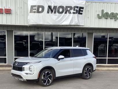 Used 2024 Mitsubishi Outlander SE