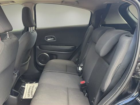 Used 2019 Honda HR-V EX image 14
