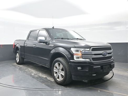 Used 2019 Ford F150 Platinum w/ Equipment Group 701A Luxury image 9