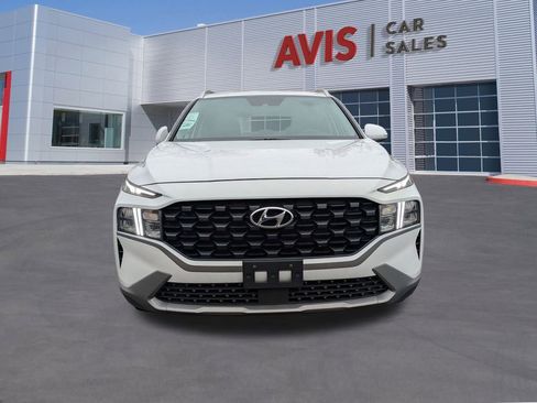Used 2023 Hyundai Santa Fe SEL image 2