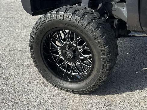 Used 2012 Toyota Tundra Limited w/ Memory Pkg image 11