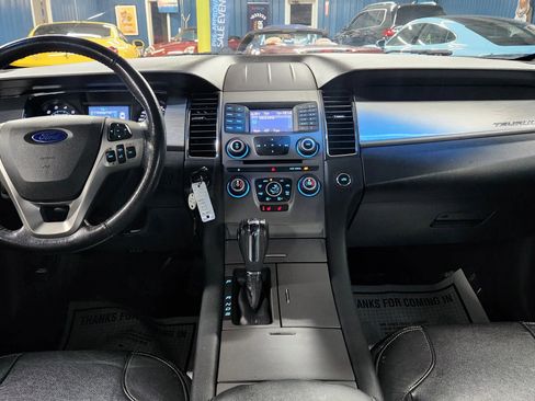 Used 2014 Ford Taurus SEL image 22