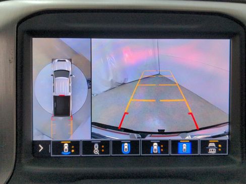 Used 2020 GMC Sierra 2500 Denali w/ Denali Ultimate Package image 21