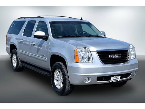 Used 2013 GMC Yukon XL SLT AWD/4WD image 3