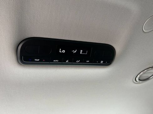 Used 2026 Hyundai Palisade SEL AWD/4WD image 17