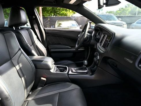 Used 2022 Dodge Charger SXT w/ Plus Group image 16