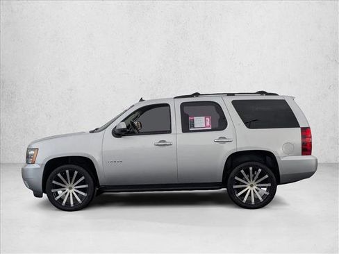 Used 2014 Chevrolet Tahoe LT image 9