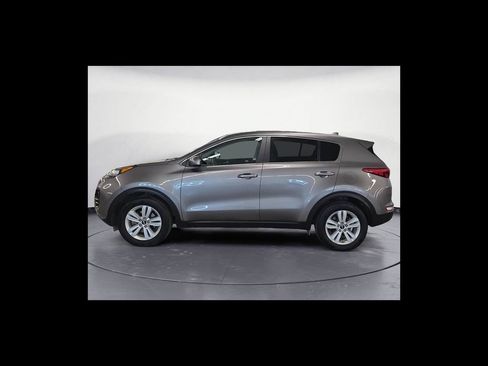 Used 2018 Kia Sportage LX AWD/4WD image 3