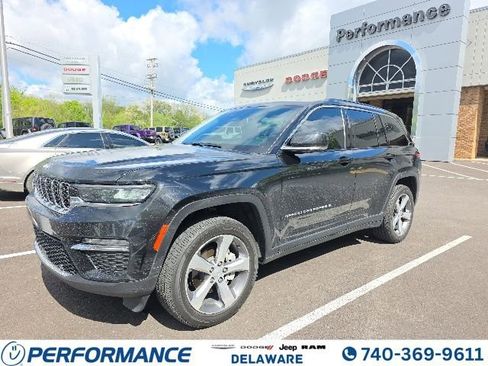 Used 2025 Jeep Grand Cherokee Limited w/ Luxury Tech Group II AWD/4WD image 1