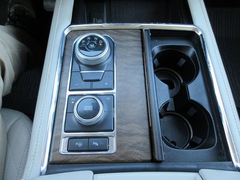 Used 2021 Ford Expedition Max Platinum image 33