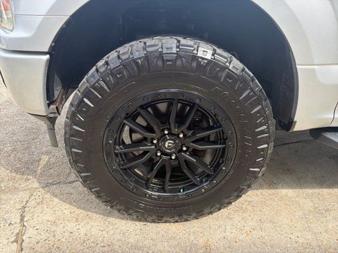 Used 2019 Ford F150 XL w/ Equipment Group 101A Mid AWD/4WD image 13