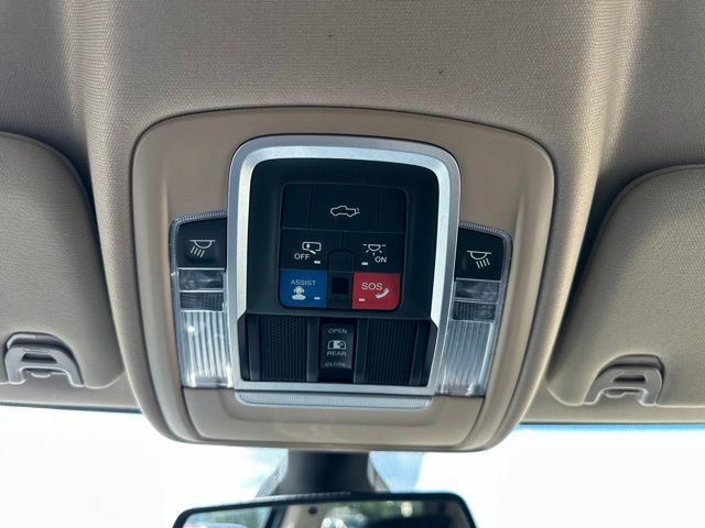 Used 2019 RAM 3500 Laramie AWD/4WD image 21