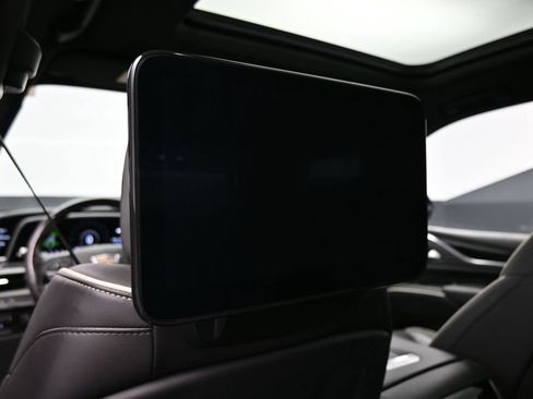 Used 2023 Cadillac Escalade Sport AWD/4WD image 31