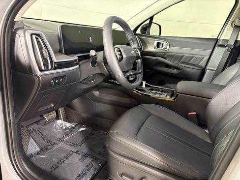 New 2026 Kia Sorento SX image 21