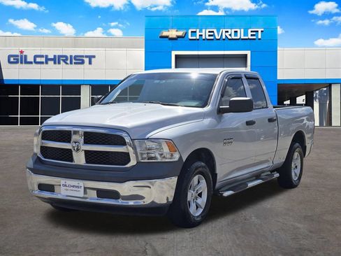 Used 2018 RAM 1500 Tradesman w/ Chrome Appearance Group AWD/4WD image 4