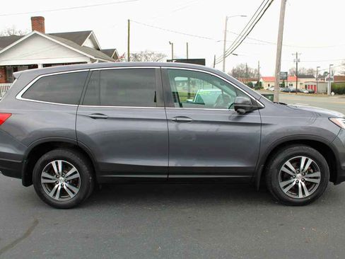Used 2017 Honda Pilot EX-L image 5