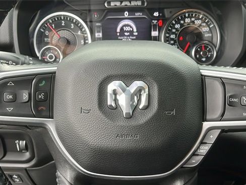 Used 2022 RAM 1500 Big Horn image 11