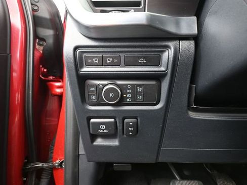 Used 2021 Ford F150 Lariat w/ Equipment Group 502A High image 33