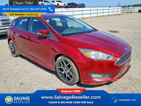 Used 2016 Ford Focus SE w/ SE Sport Package FWD image 5