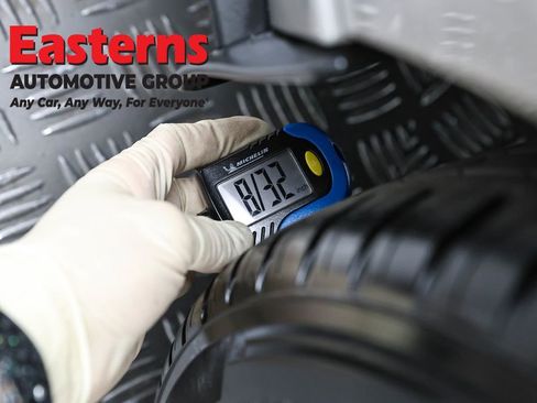 Used 2024 MAZDA MAZDA3 s image 27