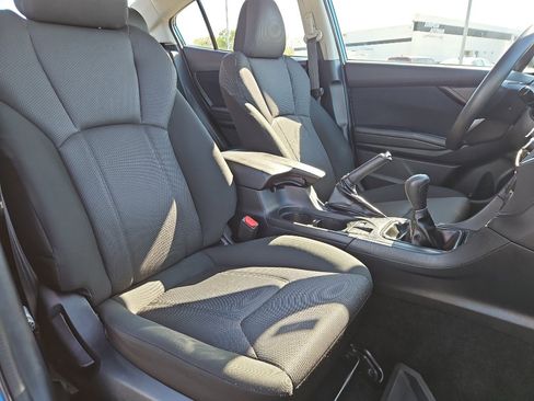 Used 2018 Subaru Impreza 2.0i AWD/4WD image 17