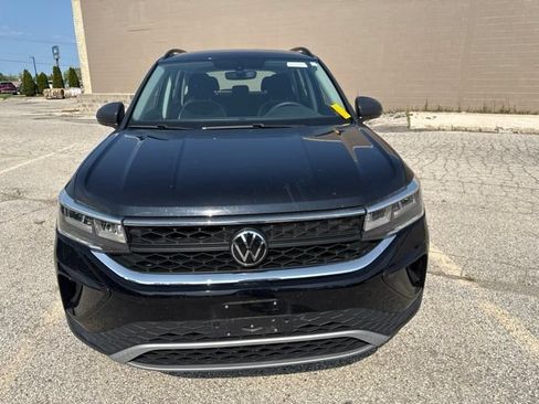 Used 2023 Volkswagen Taos S FWD image 8