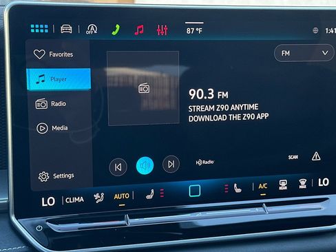 New 2026 Volkswagen Tiguan SE R-Line image 16