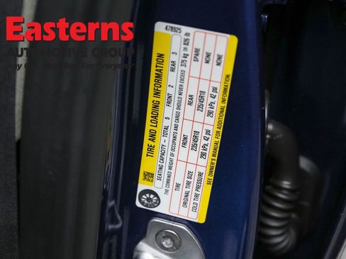 Used 2023 Tesla Model 3 Standard Range image 34