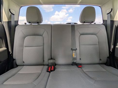 Used 2017 Chevrolet Colorado W/T w/ WT Convenience Package AWD/4WD image 25