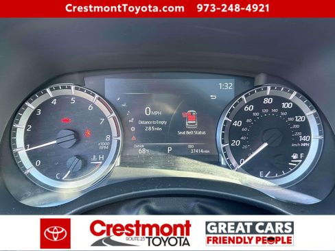 Certified 2023 Toyota Highlander XLE image 24