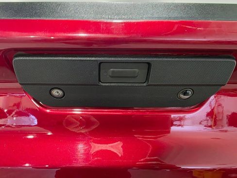 Used 2022 Chevrolet Silverado 1500 High Country w/ Z71 Off-Road Package image 25