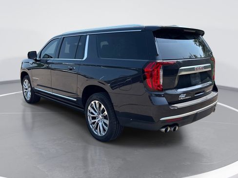 Used 2024 GMC Yukon XL Denali w/ Advanced Technology Package AWD/4WD image 6