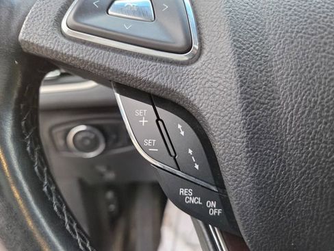 Used 2015 Lincoln MKZ Hybrid w/ Equipment Group 202A Reserve FWD image 27