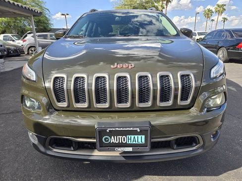 Used 2017 Jeep Cherokee 75th Anniversary image 8