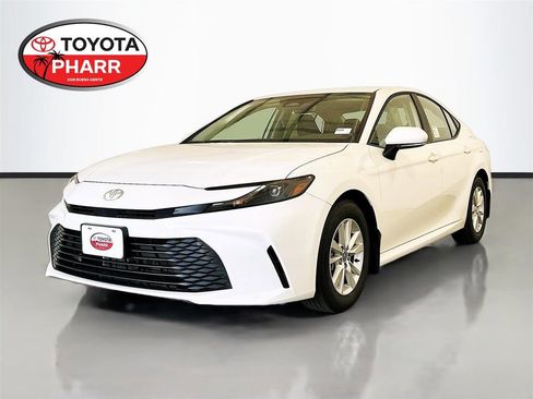 New 2026 Toyota Camry LE FWD image 1